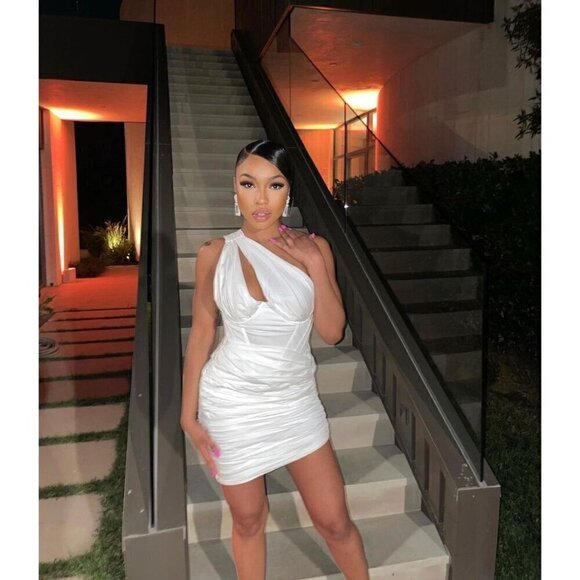 HOUSE OF CB Clementine Cut Out Mini Dress in White Size Small - Picture 4 of 16